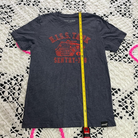 G.I. Joe H.I.S.S. Tank Sentry-788 (Navy) T-Shirt
BY SUPER7 BRAND G.I. JOE size M - Picture 6 of 8
